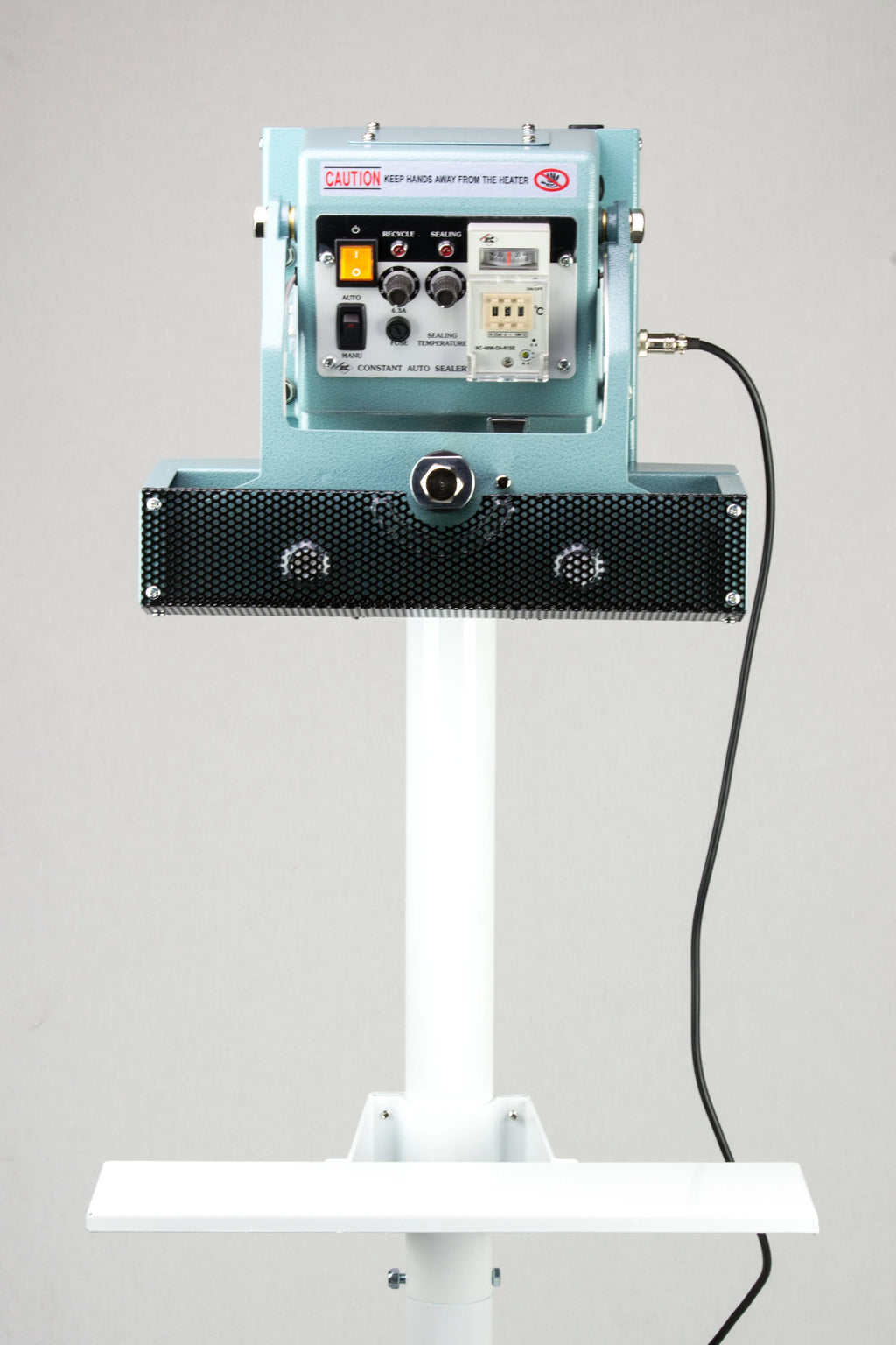 AIE CFV Series vertical constant heat foot sealer sealing head and work table