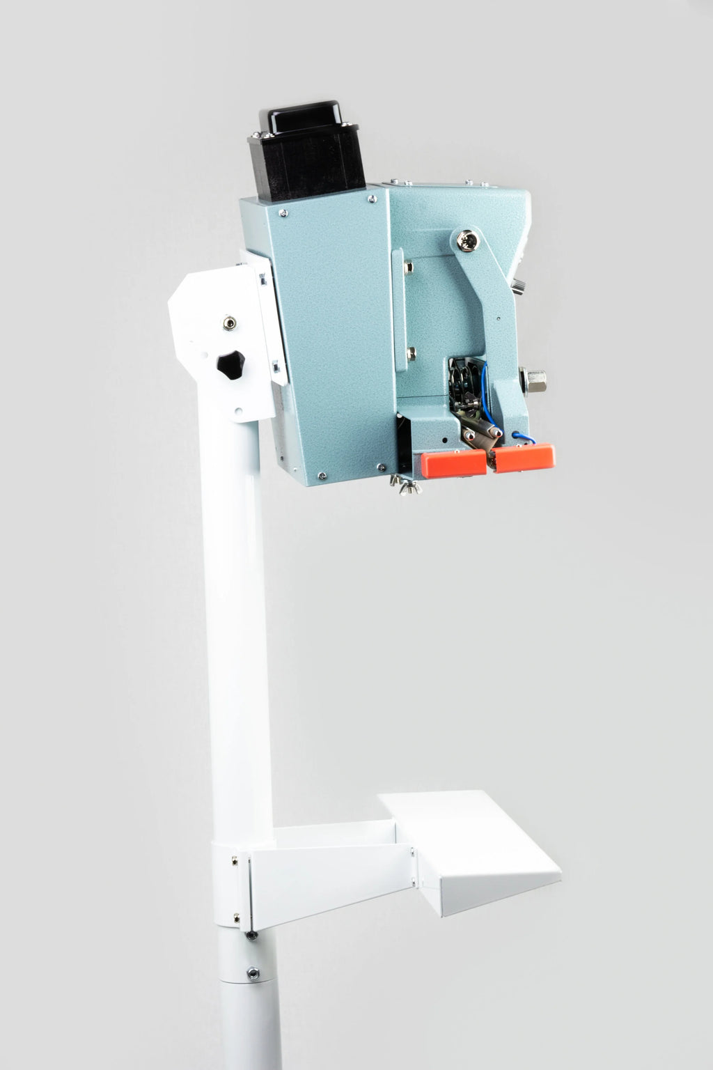AIE FDV Series vertical double impulse foot sealer sealing head, side view