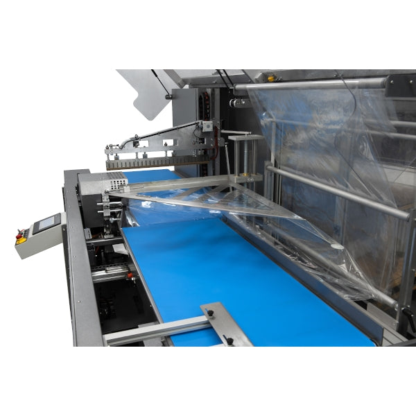 Maripak IMPACK HYBRID 60 film forming area over the blue conveyor