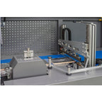 Maripak IMPACK PRO-MOTION 40 side seal unit and cross-seal area over the blue conveyor