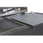 Maripak LMC-P 14065P long sealing bar and sealing table, close-up