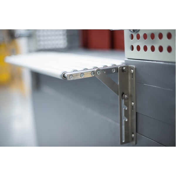 Maripak Diamond T-80 folding exit table, close-up